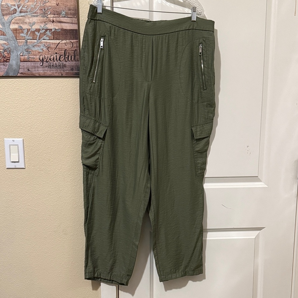 DKNY Olive Green Cargo Pants